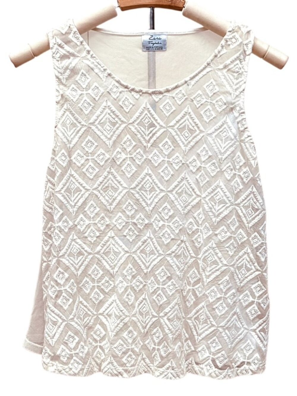 Zara Lightweight White Embroidered Blouse Overlay Lined Sleeveless Summer Top